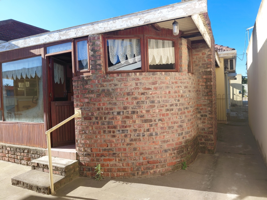 4 Bedroom Property for Sale in Despatch Central Eastern Cape